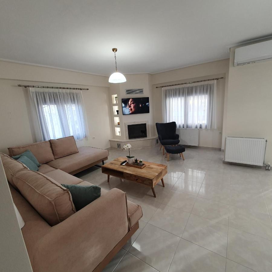 Volos Park Apartments Buitenkant foto