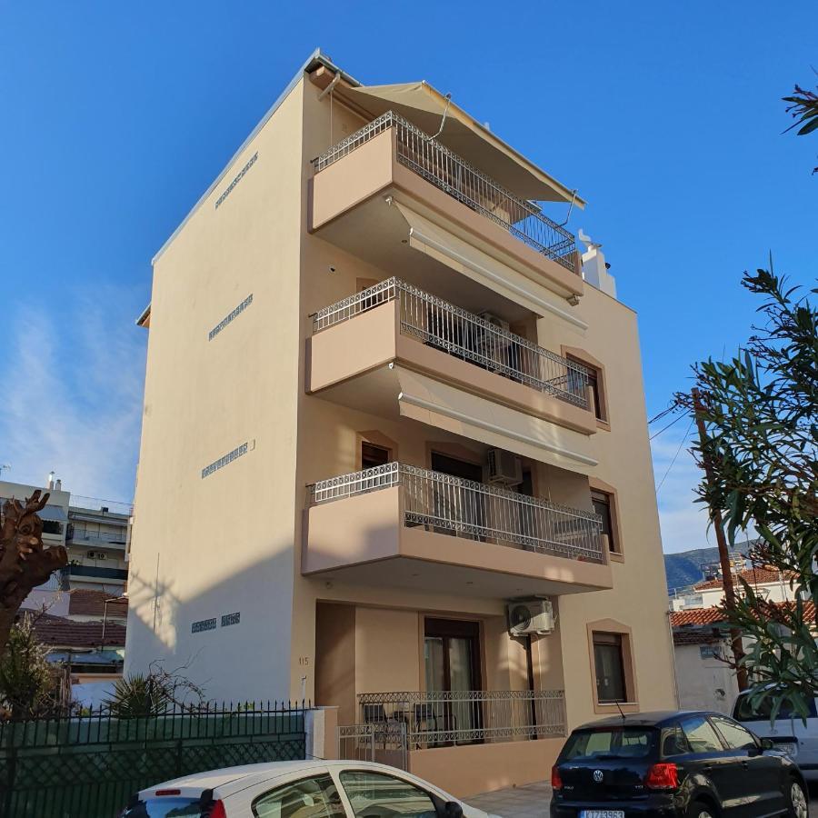 Volos Park Apartments Buitenkant foto